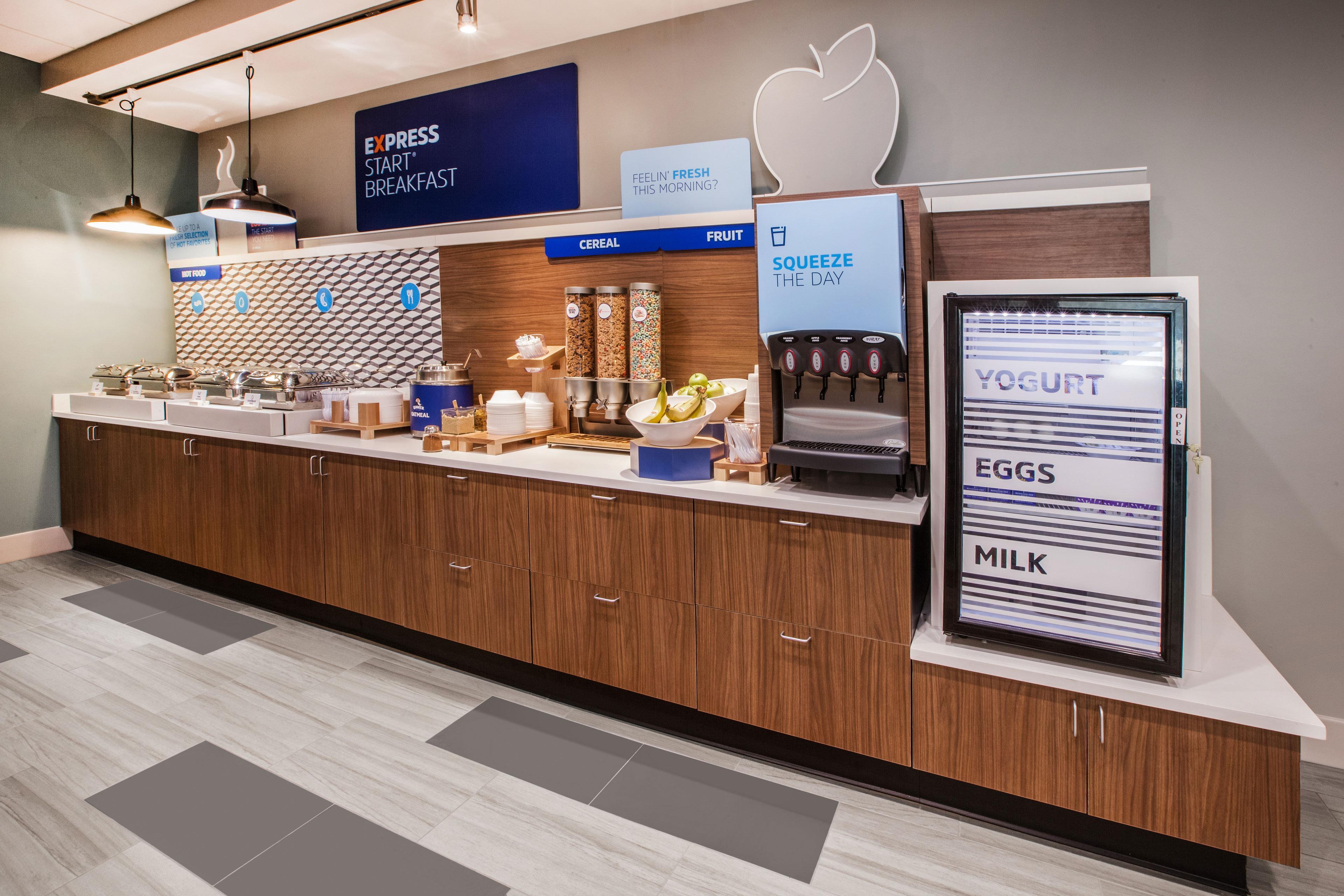 Holiday Inn Express Hotel & Suites Waterford By Ihg Екстер'єр фото