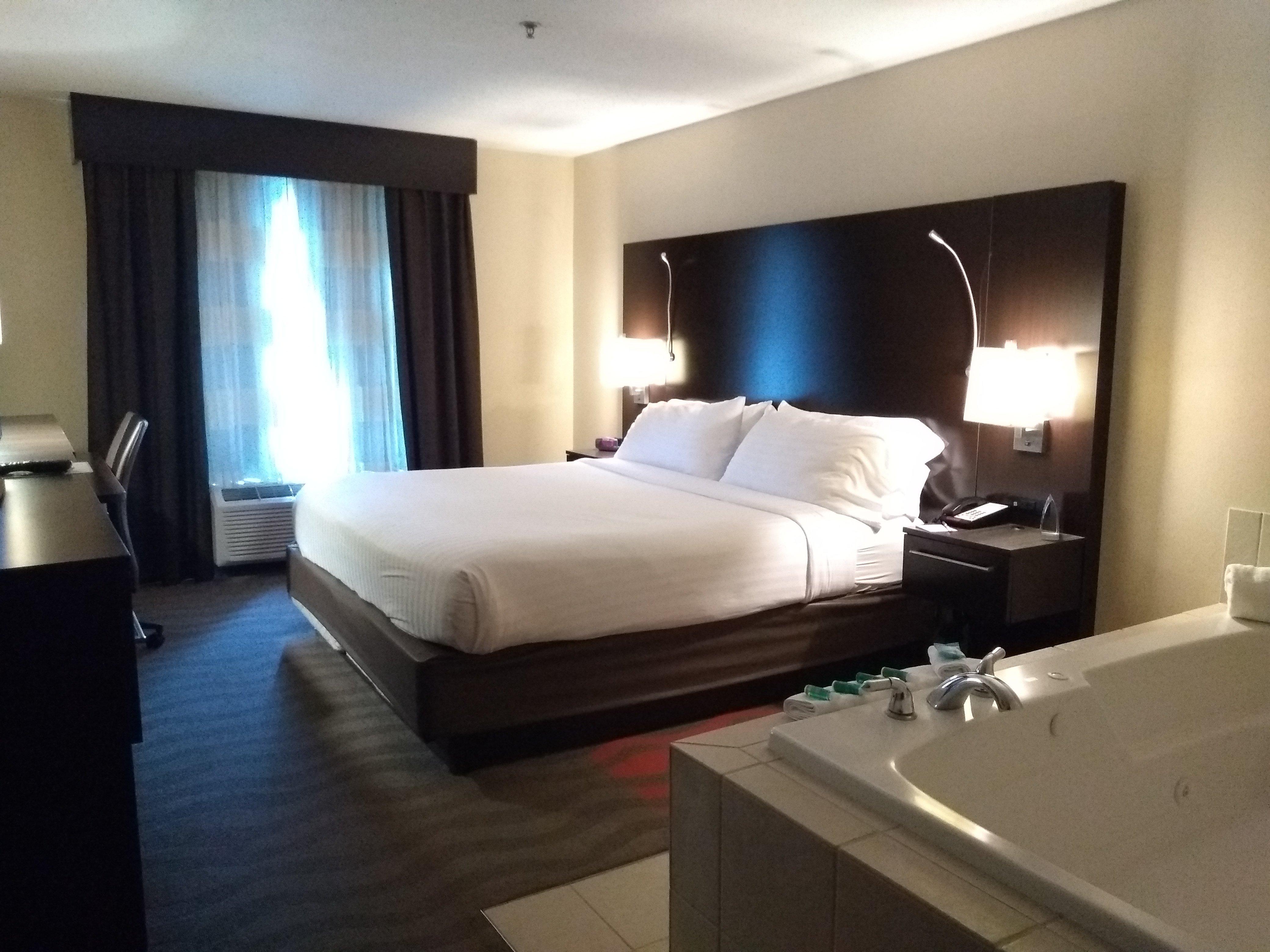 Holiday Inn Express Hotel & Suites Waterford By Ihg Екстер'єр фото
