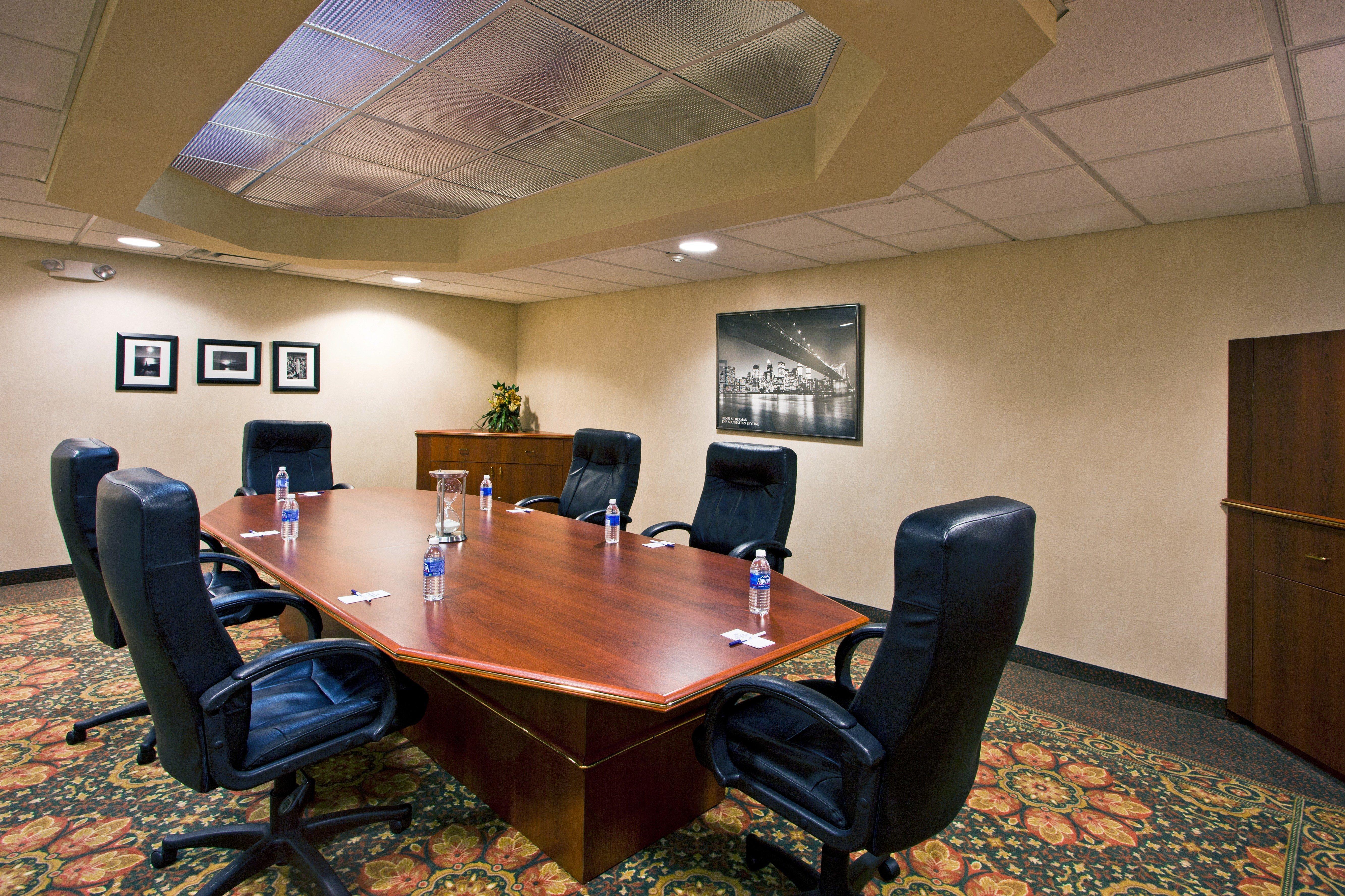 Holiday Inn Express Hotel & Suites Waterford By Ihg Зручності фото